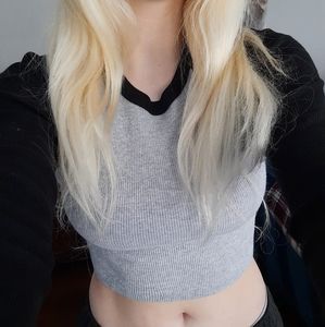 thrifted black and gray long sleeve crop top